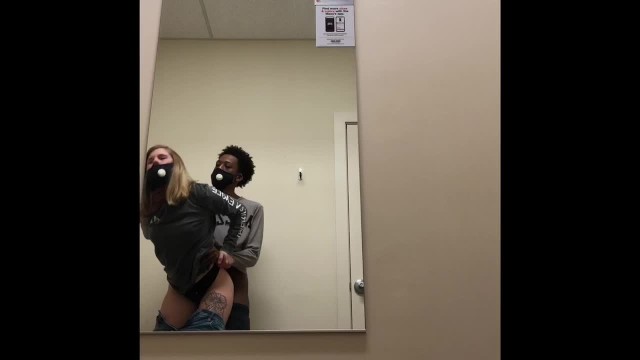 Fucking In The Changing Room