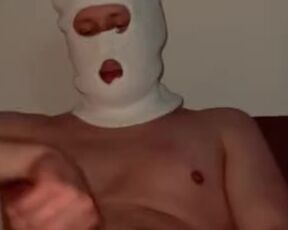 THICK DICK GRINGO SLOPPY JERKING WITH CUMSHOT