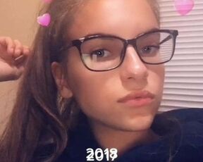 Tik Tok:PAWGS!#70:  I LIKE THE NERD AT THE END. L.O.L!
