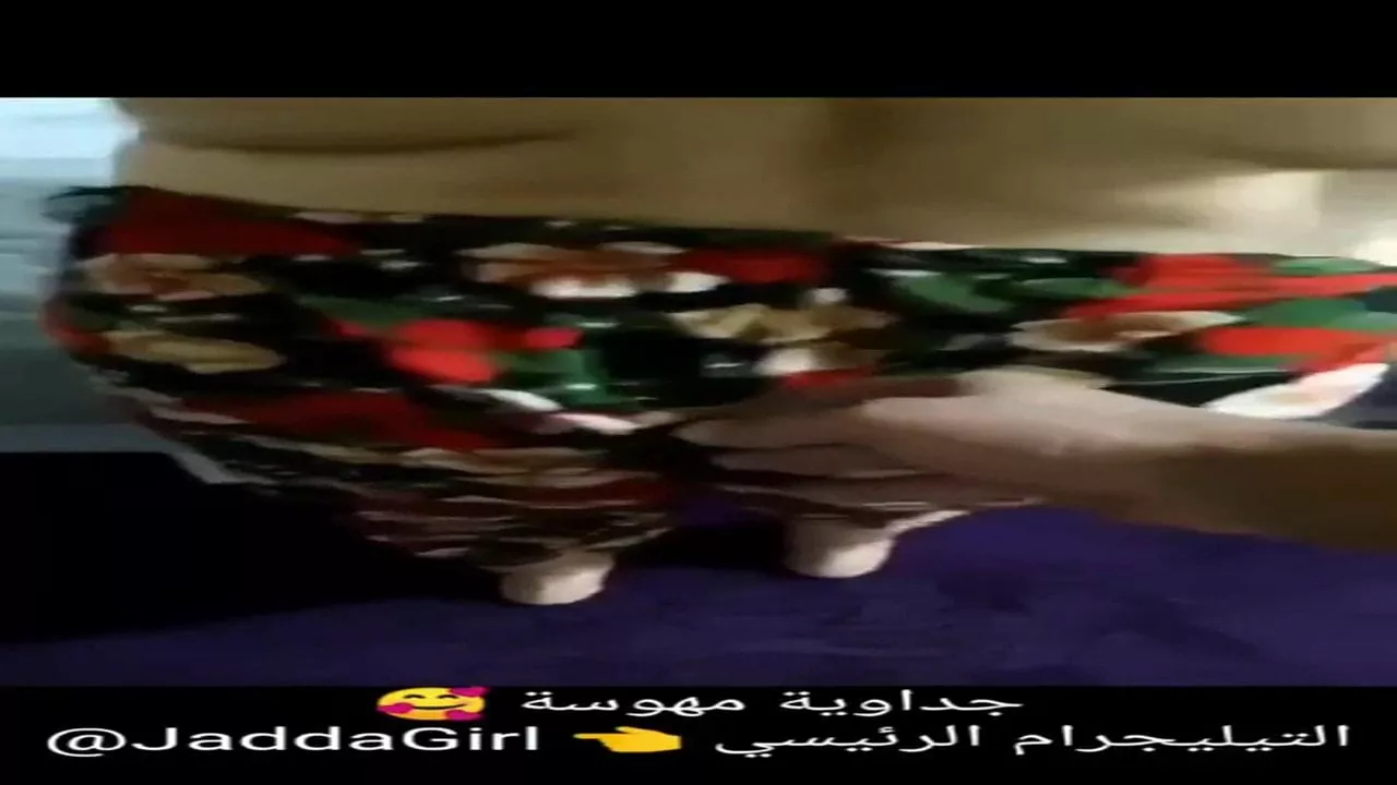 Egyptian prostitute Tiz ta 2020xi Cairo feet job arab