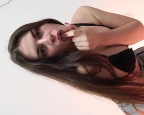Lauren Alexis Striptease try not to Cum